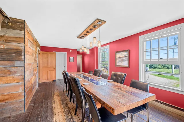 $1,150,000 | 14 Barrows Road, Stowe, VT 05672