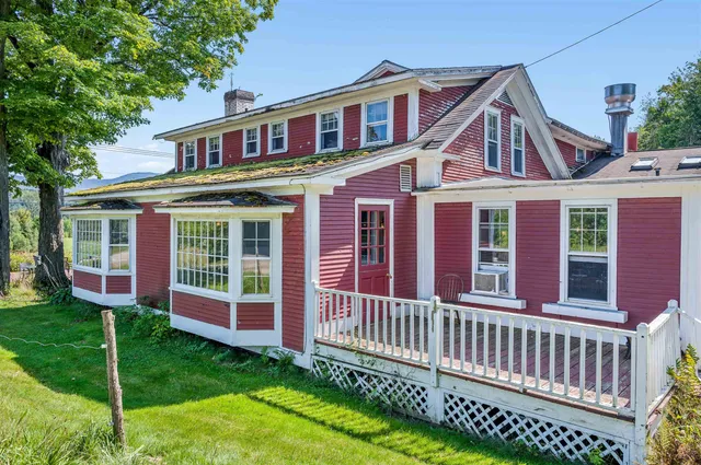 $1,150,000 | 14 Barrows Road, Stowe, VT 05672