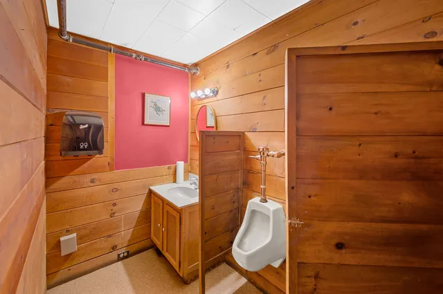 $1,150,000 | 14 Barrows Road, Stowe, VT 05672