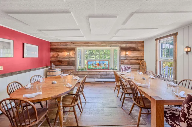 $1,150,000 | 14 Barrows Road, Stowe, VT 05672