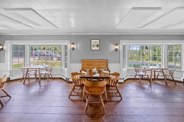 $1,150,000 | 14 Barrows Road, Stowe, VT 05672