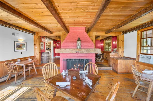 $1,150,000 | 14 Barrows Road, Stowe, VT 05672