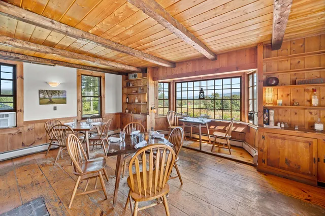 $1,150,000 | 14 Barrows Road, Stowe, VT 05672
