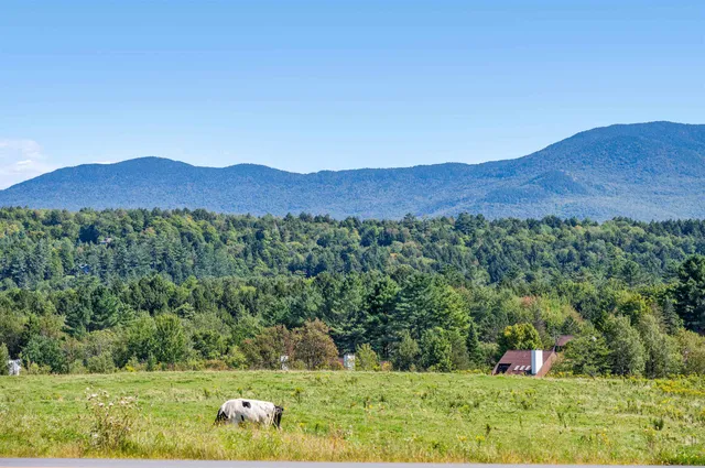 $1,150,000 | 14 Barrows Road, Stowe, VT 05672