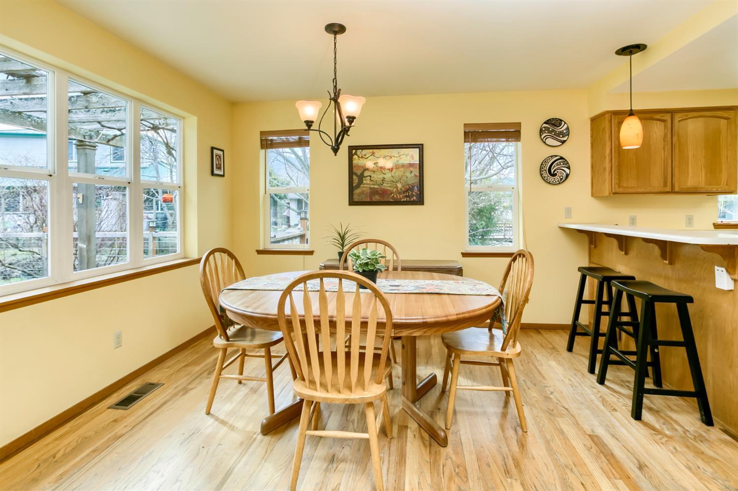 1389 Mill Pond Road Ashland, OR 97520 - Photo 11 of 29 Additional Photo
