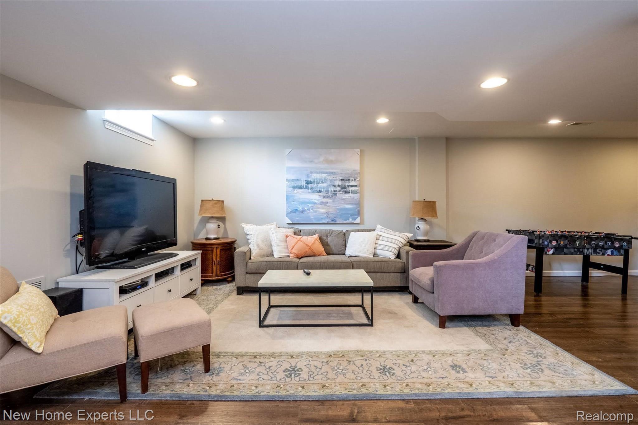 918 Bolinger Street Rochester, MI 48307 - Photo 37 of 44 918 Blonger St (42 of 53).jpg