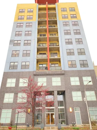 $220,000 | 1122 West Catalpa Avenue, Unit 614, Chicago, IL 60640