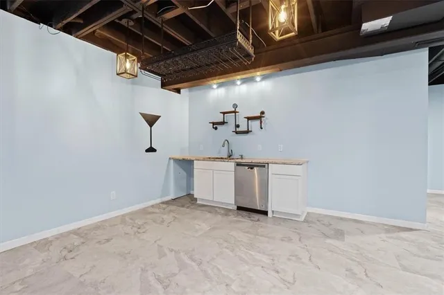 $524,990 | 5700 Northwest 92nd Terrace, Kansas City, MO 64154