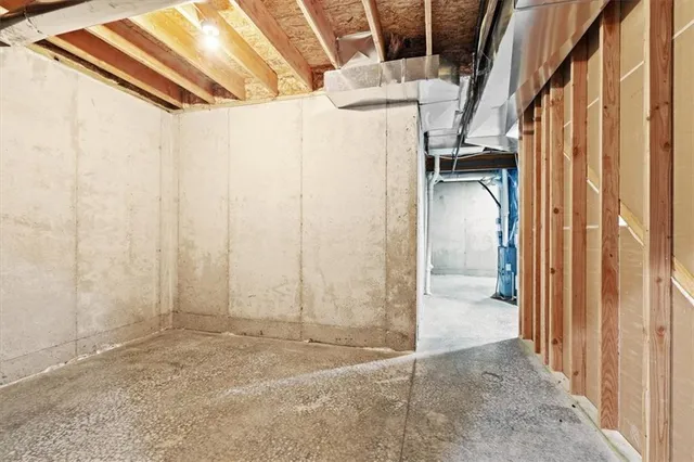 $524,990 | 5700 Northwest 92nd Terrace, Kansas City, MO 64154