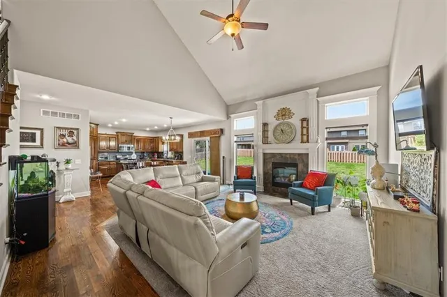 $524,990 | 5700 Northwest 92nd Terrace, Kansas City, MO 64154