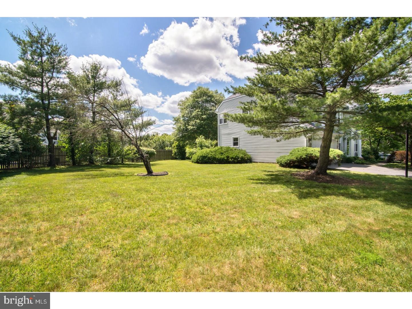 4 Butler Court Medford, NJ 08055 - Photo 2 of 25 Gallery Image 2