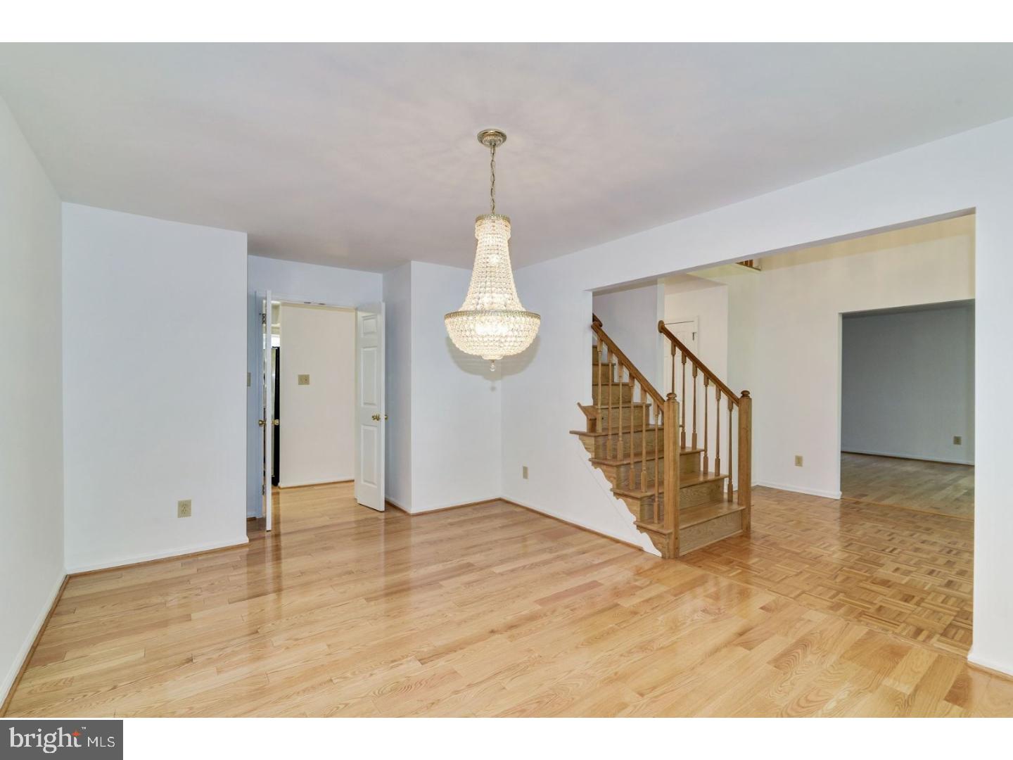 4 Butler Court Medford, NJ 08055 - Photo 9 of 25 Gallery Image 9