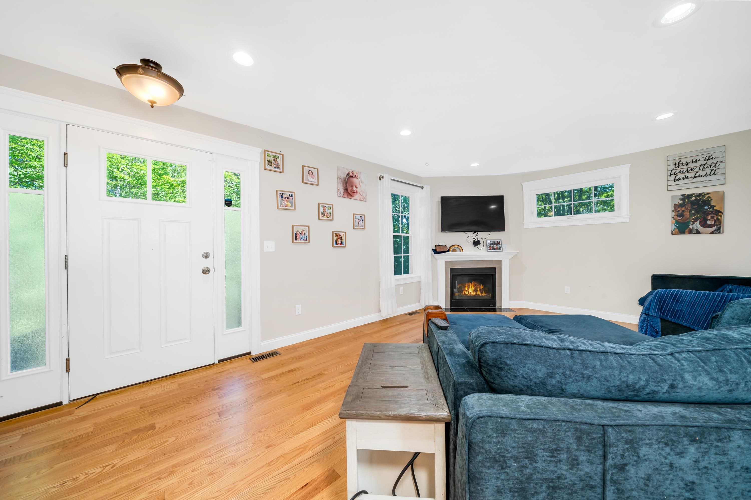 130 Concord Road Lee, NH 03861 - Photo 4 of 39
