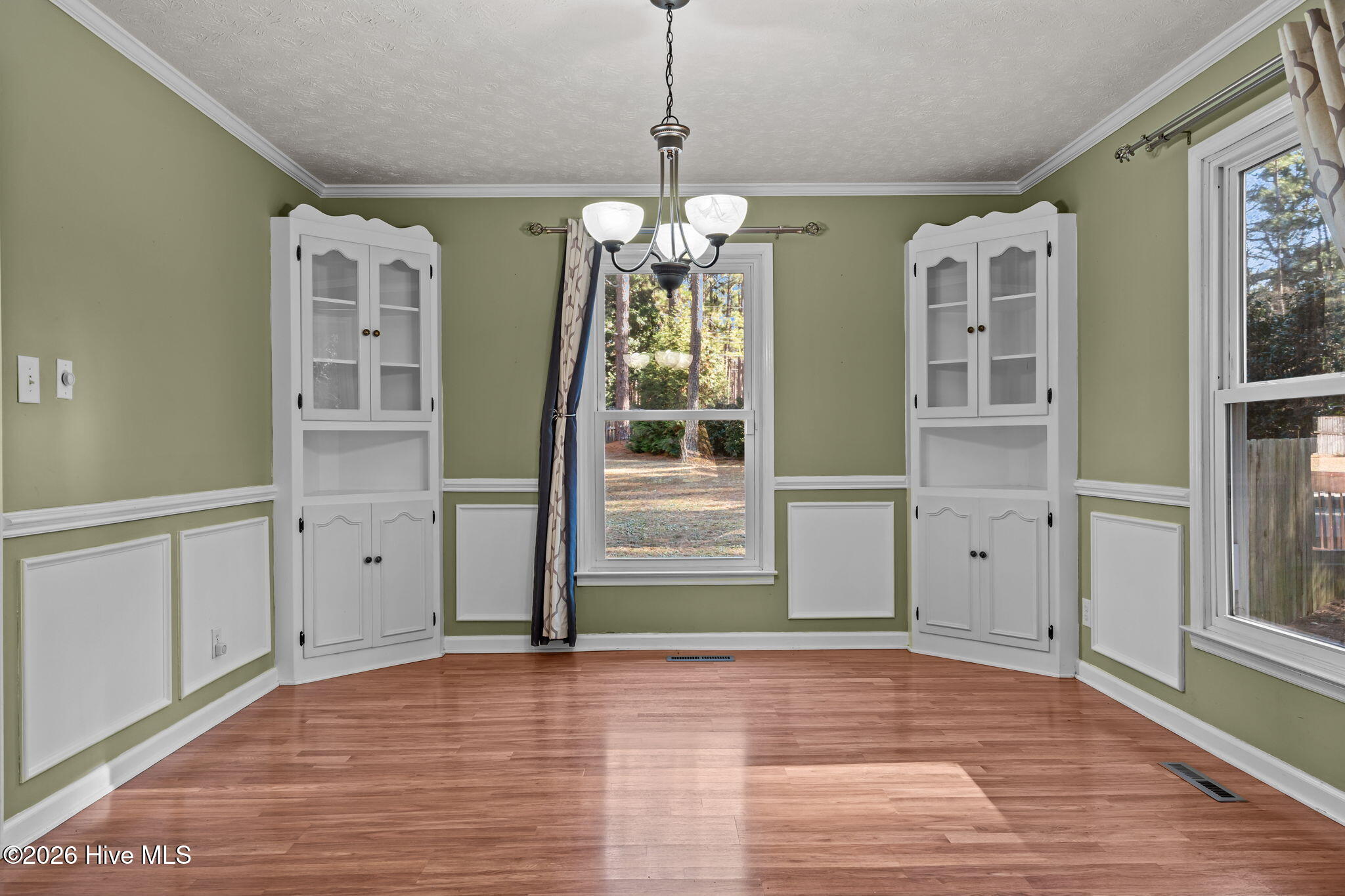 215 Canterbury Road Southern Pines, NC 28387 - Photo 9 of 58 9-web-or-mls-DSC00017
