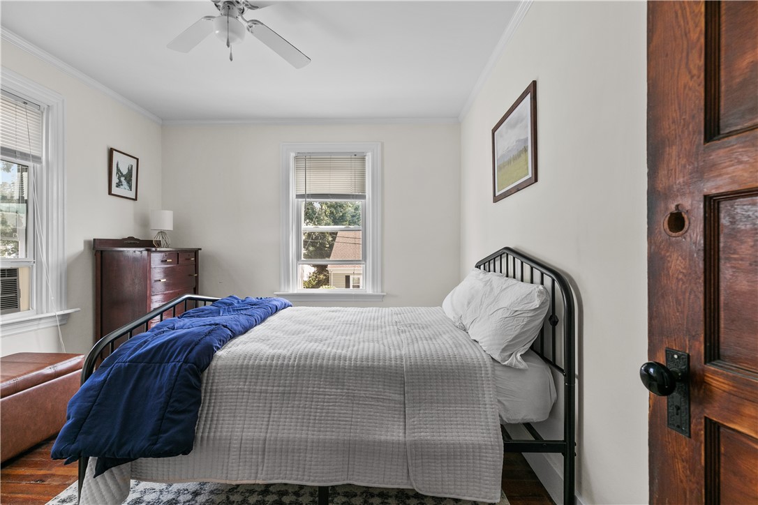 30 Fenner Avenue Newport, RI 02840 - Photo 18 of 25