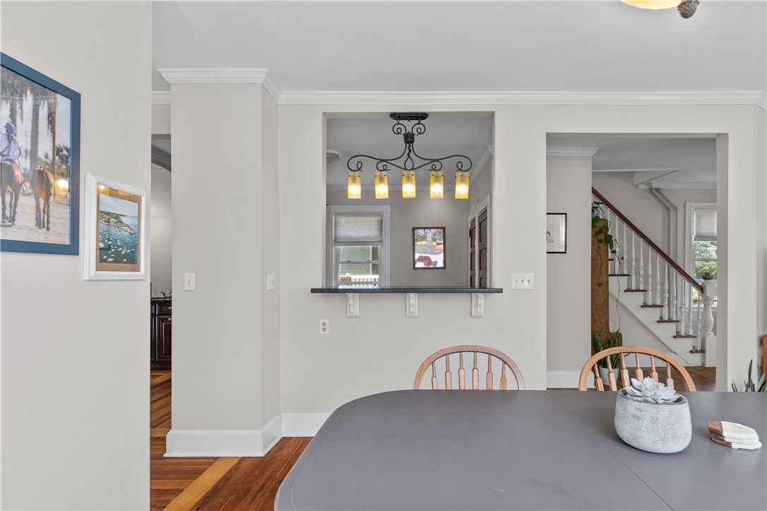 30 Fenner Avenue Newport, RI 02840 - Photo 10 of 25