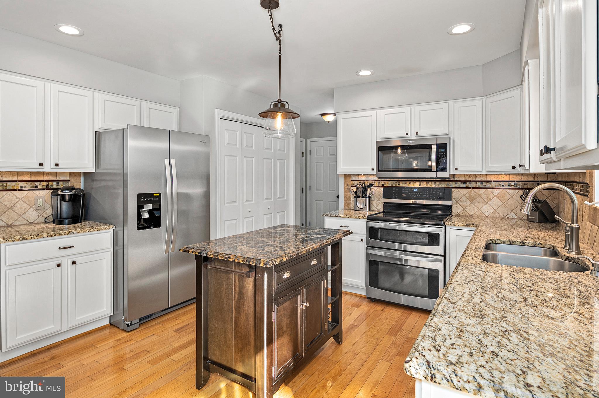 1444 Shesley Road Edgewater, MD 21037 - Photo 13 of 63 Kitchen