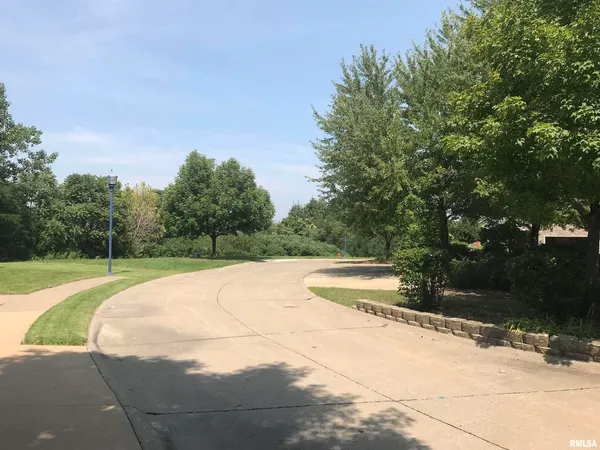 a view of a outdoor space