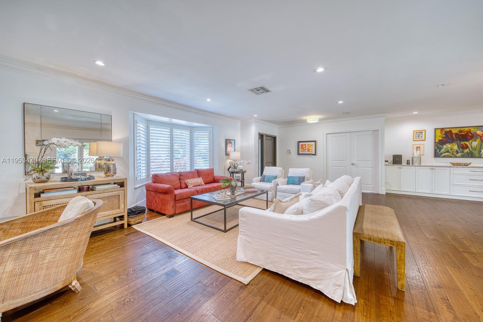 9750 Southwest 96th Court Miami, FL 33176 - Photo 3 of 51