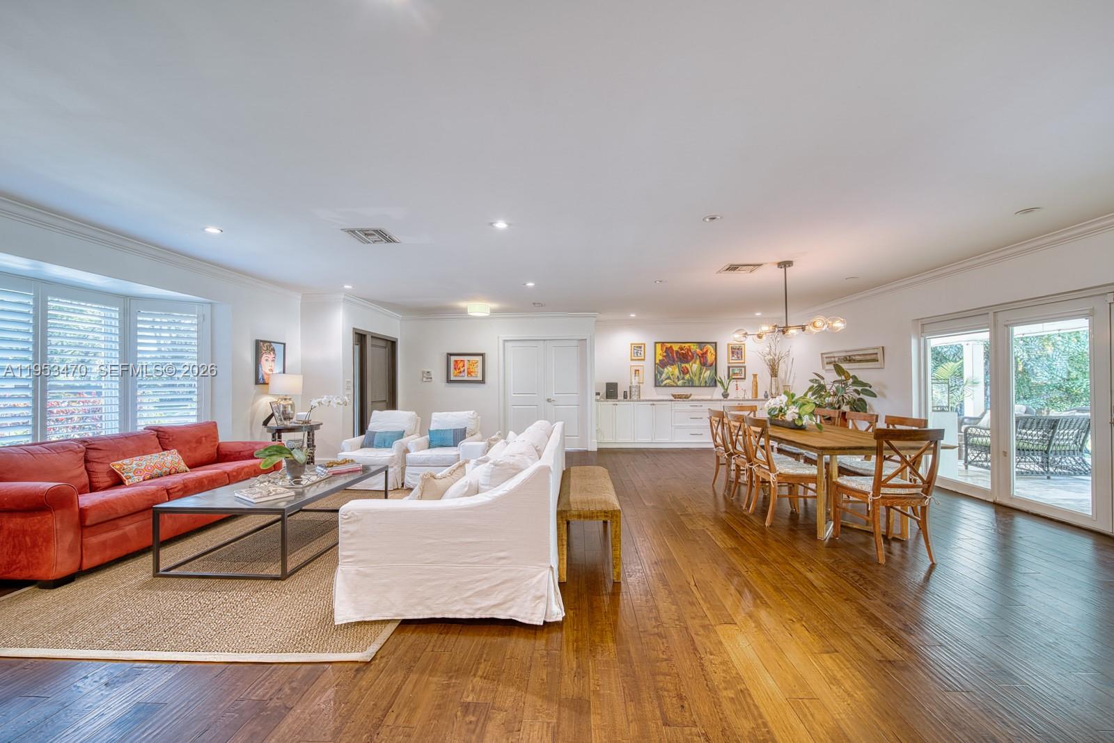 9750 Southwest 96th Court Miami, FL 33176 - Photo 8 of 51