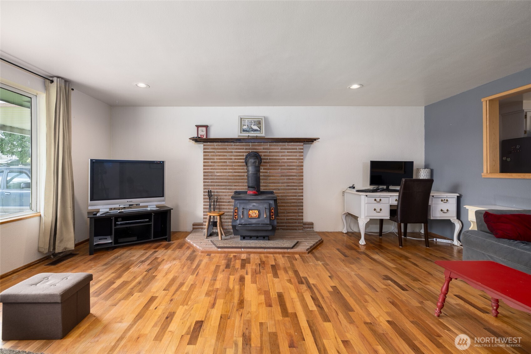 505 South Gardner Road Burlington, WA 98233 - Photo 5 of 28 Gallery Image 5