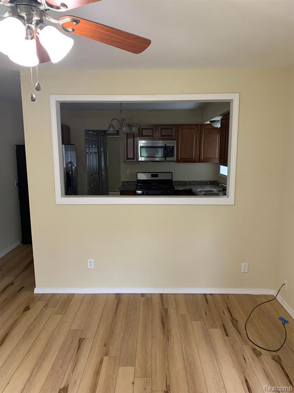 1200 Bangor Road Waterford, MI 48328 - Photo 3 of 20