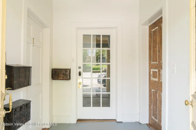 $900 | 267 Main Street, Unit 1, Catskill, NY 12414