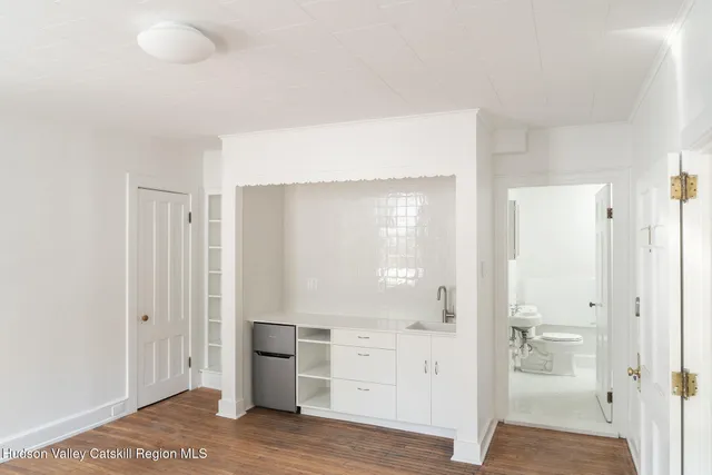 $900 | 267 Main Street, Unit 1, Catskill, NY 12414