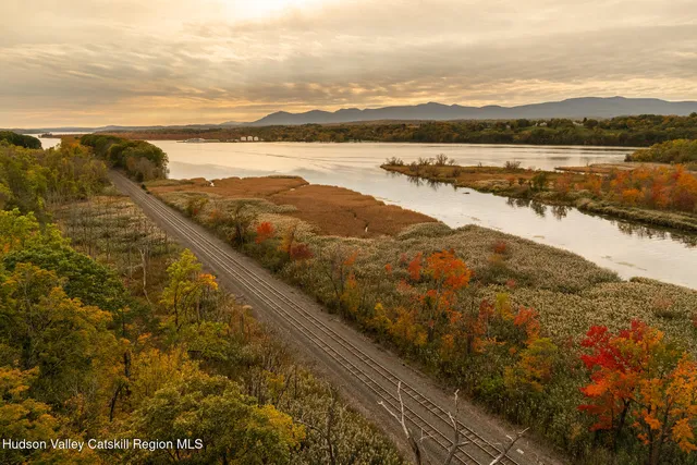 $900 | 267 Main Street, Unit 1, Catskill, NY 12414