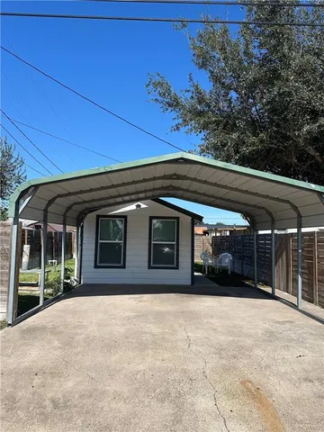 $885 | 301 North 3rd Street, Unit B, McAllen, TX 78501
