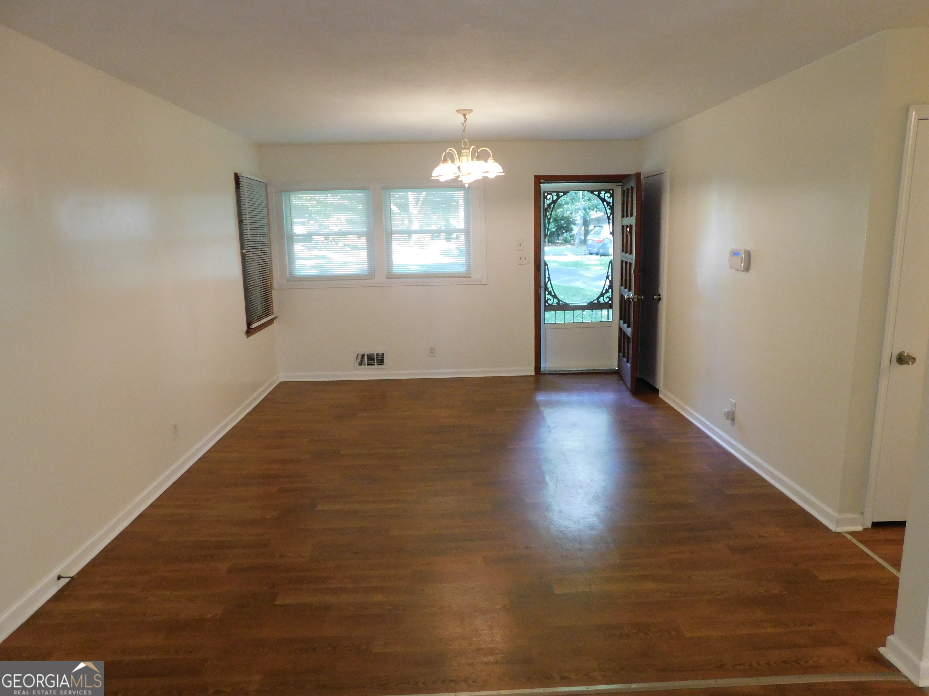 4618 Bartlett Road Forest Park, GA 30297 - Photo 3 of 8