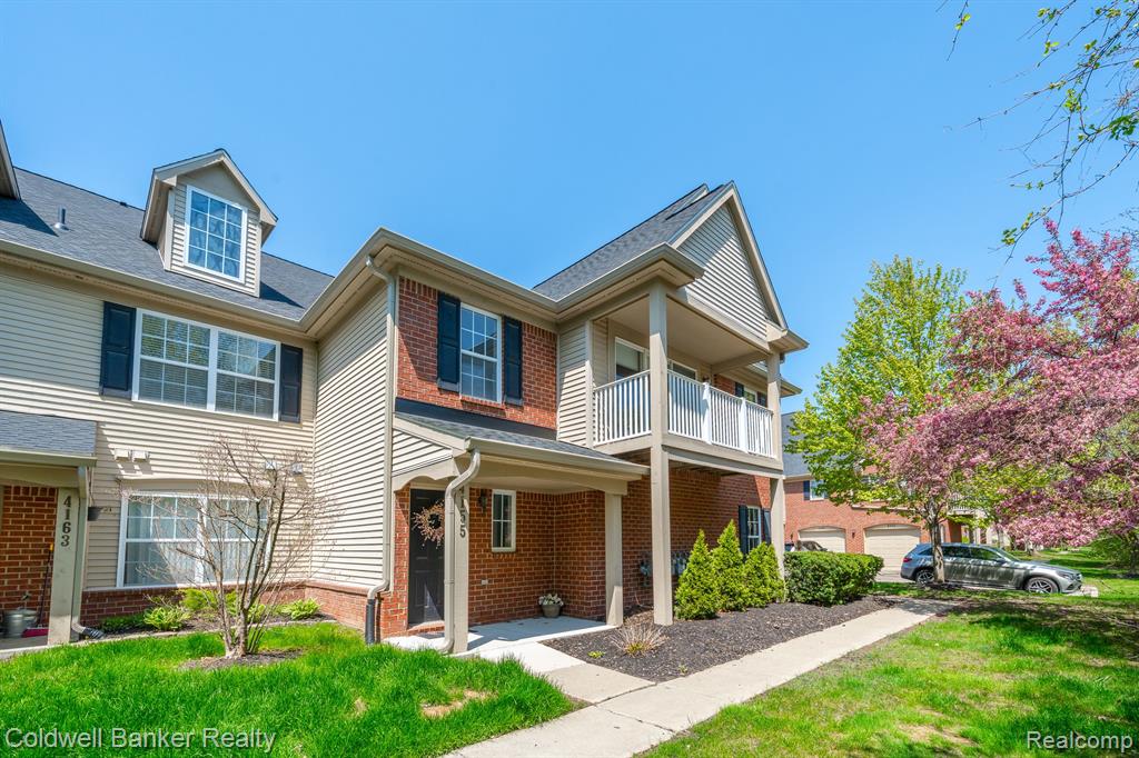 4155 Berkeley Avenue Canton, MI 48188 - Photo 4 of 40