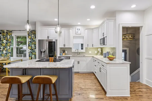 $875,000 | 5129 Xerxes Avenue South, Minneapolis, MN 55410