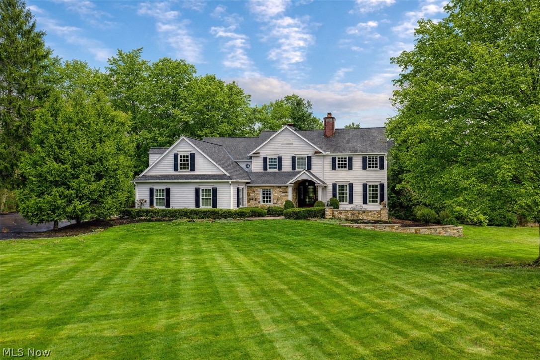 33285 Woodleigh Road Cleveland, OH 44124 - Photo 1 of 50