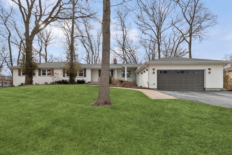 205 Ravine Forest Drive Lake Bluff, IL 60044 - Photo 1 of 23