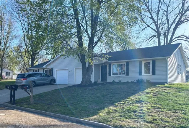 $389,900 | 205 Southeast 5th Street, Concordia, MO 64020