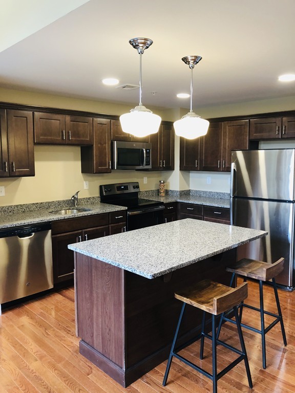 18 Eagle Nest Road, Unit 112 Morristown, NJ 07960 - Photo 3 of 22