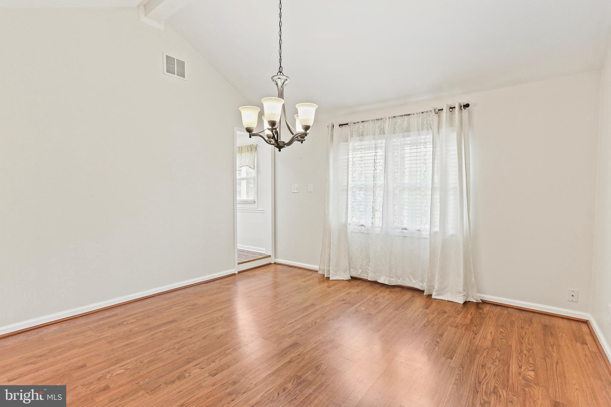 10686 Old Bond Mill Road Laurel, MD 20723 - Photo 11 of 40 Dining Room