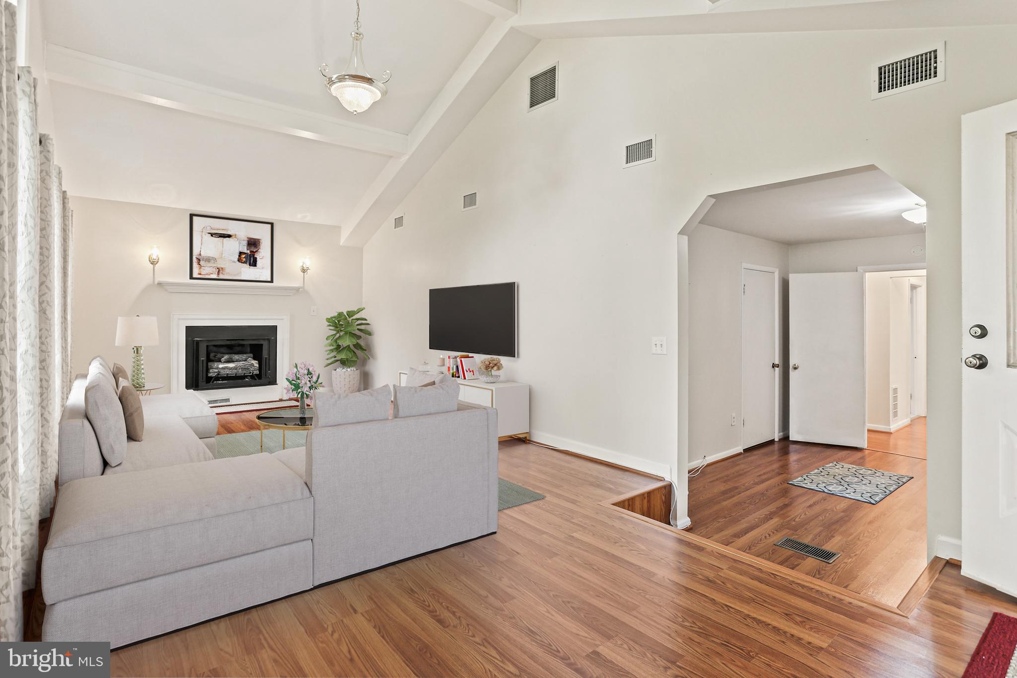 10686 Old Bond Mill Road Laurel, MD 20723 - Photo 18 of 40 Family Room
