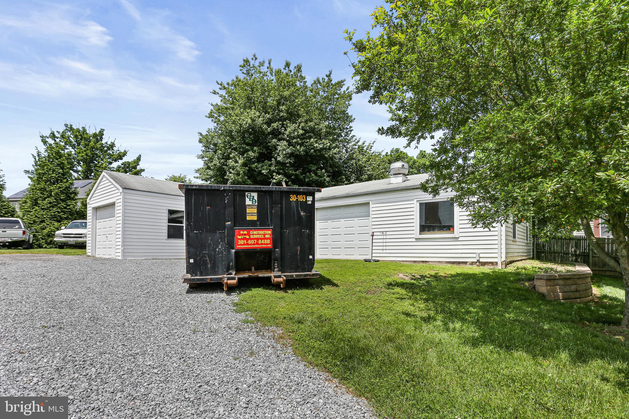 10686 Old Bond Mill Road Laurel, MD 20723 - Photo 31 of 40 Large Garage