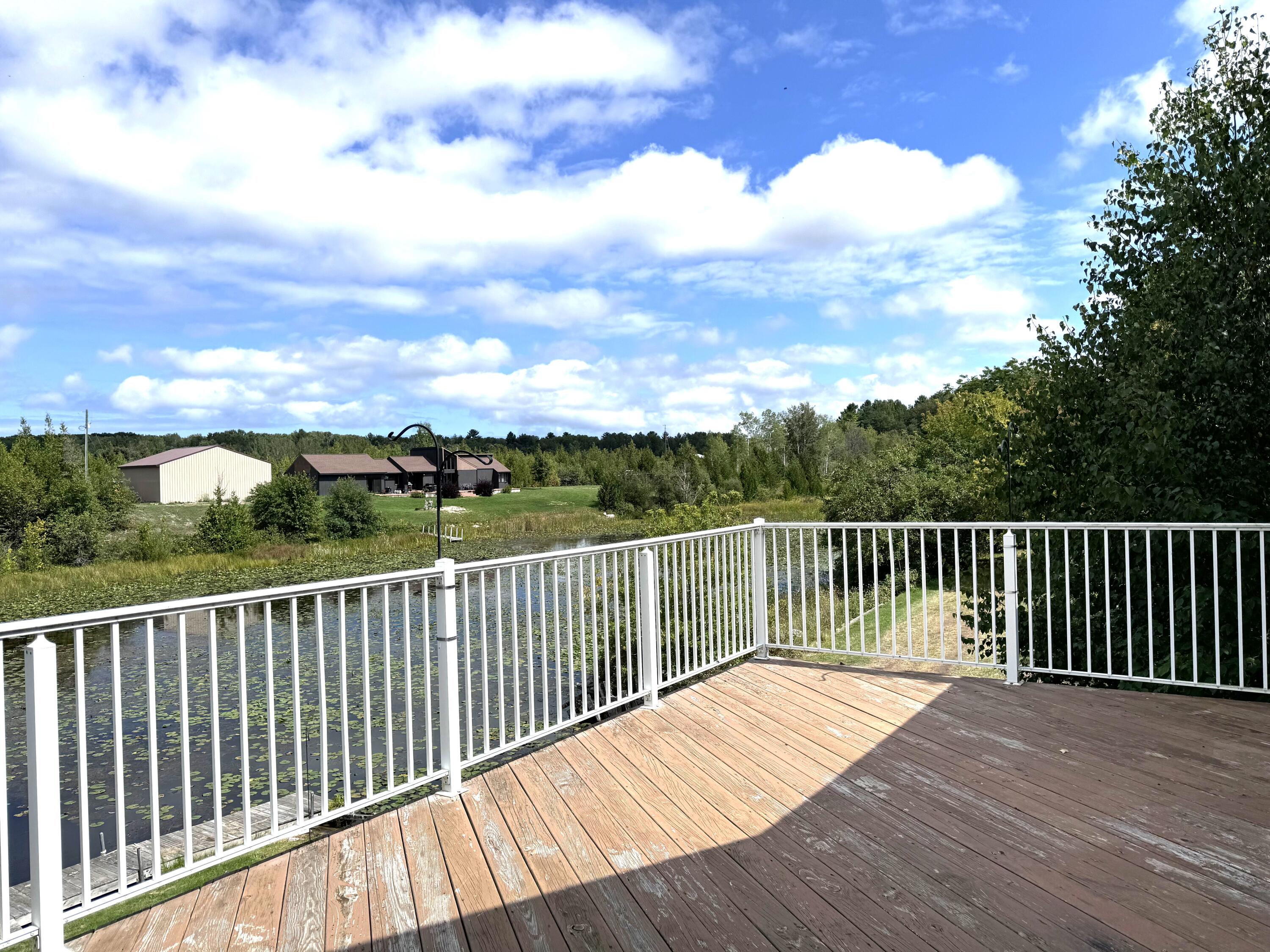 1537 Tecumseh Road Cheboygan, MI 49721 - Photo 10 of 41 Gallery Image 10