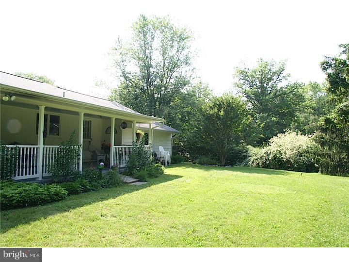 83 Holyoke Road Richboro, PA 18954 - Photo 14 of 18 Porch