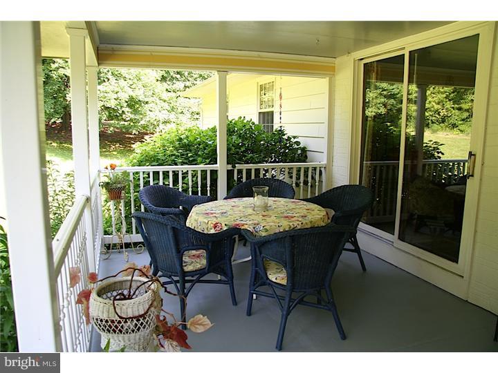 83 Holyoke Road Richboro, PA 18954 - Photo 15 of 18 Porch