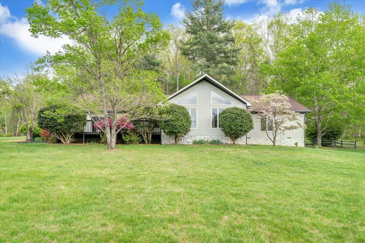 6925 Shaver Road Roanoke, VA 24018 - Photo 78 of 94 098-MIB03453