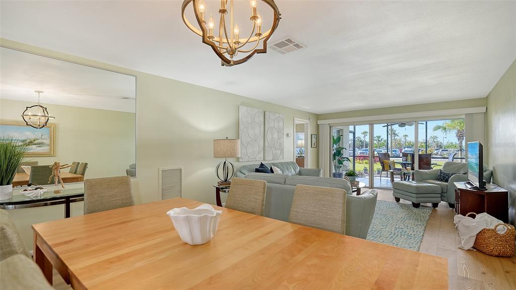 777 Beach Road, Unit 1B Sarasota, FL 34242 - Photo 14 of 74