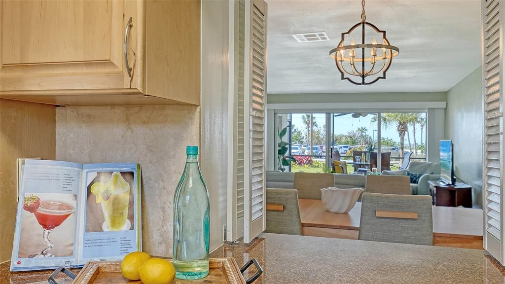 777 Beach Road, Unit 1B Sarasota, FL 34242 - Photo 18 of 74