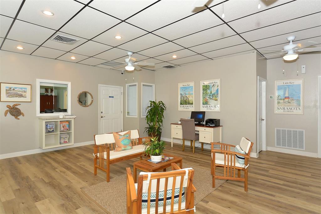 777 Beach Road, Unit 1B Sarasota, FL 34242 - Photo 42 of 74