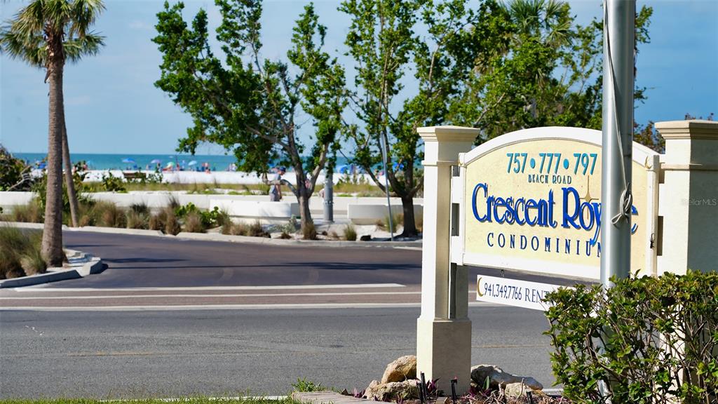 777 Beach Road, Unit 1B Sarasota, FL 34242 - Photo 5 of 74