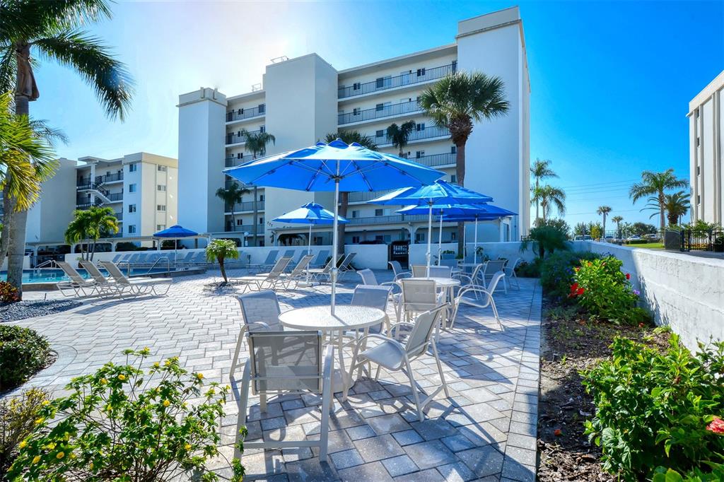 777 Beach Road, Unit 1B Sarasota, FL 34242 - Photo 52 of 74