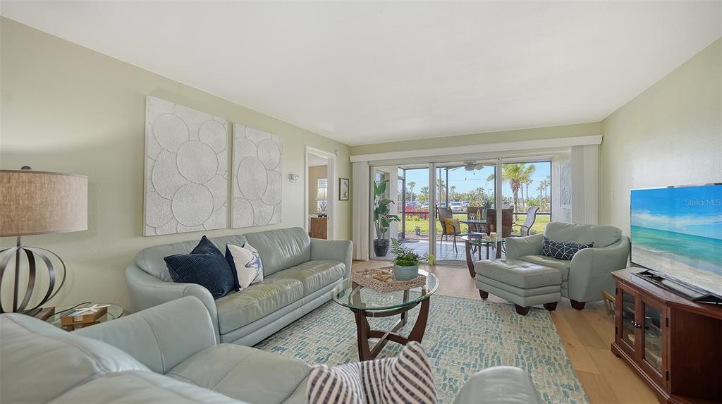 777 Beach Road, Unit 1B Sarasota, FL 34242 - Photo 9 of 74